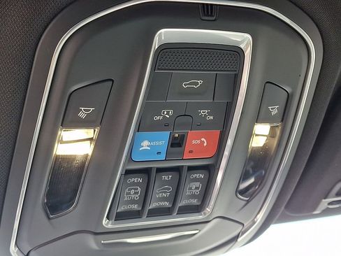 New 2026 Jeep Grand Cherokee L Limited AWD/4WD image 17