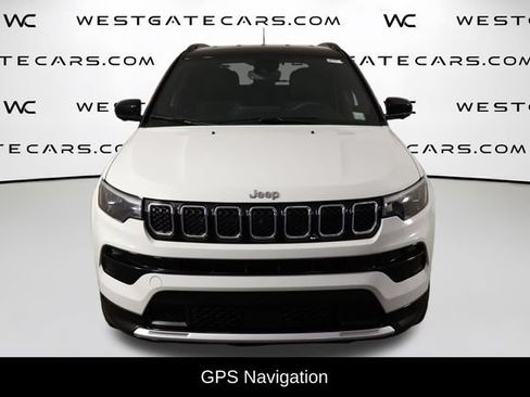 Used 2023 Jeep Compass Limited w/ Elite Group AWD/4WD image 2