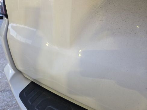 Used 2018 Toyota 4Runner SR5 Premium image 12