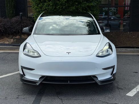 Used 2021 Tesla Model 3 Standard Range Plus RWD image 3