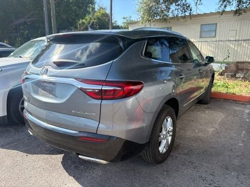 Certified 2018 Buick Enclave Essence w/ Trailering Package FWD image 4