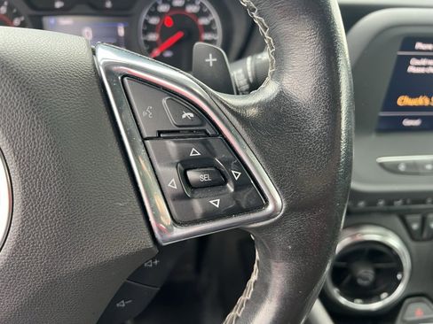 Used 2023 Chevrolet Camaro LT image 13