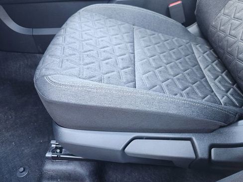 New 2026 Nissan Kicks SV image 18