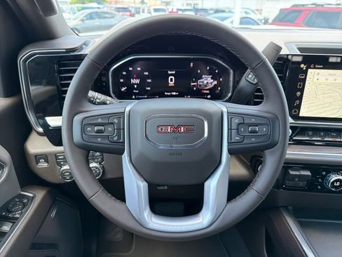 New 2026 GMC Sierra 2500 SLT w/ SLT Premium Package AWD/4WD image 10