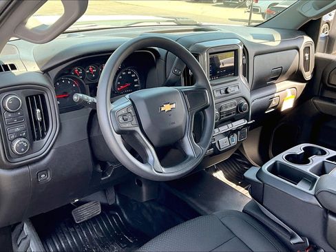New 2025 Chevrolet Silverado 2500 W/T w/ WT Convenience Package image 6