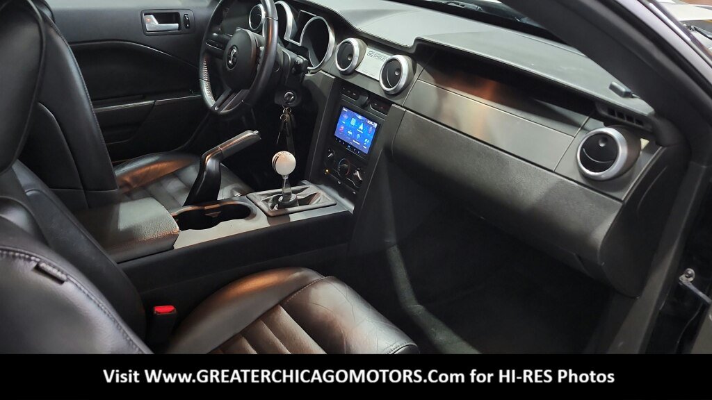 Used 2007 Ford Mustang Shelby GT500 RWD image 31