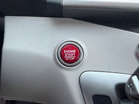 Used 2016 Honda Odyssey EX image 18