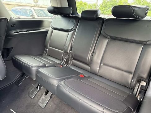 New 2027 Ford Expedition Platinum w/ Driver's Package AWD/4WD image 18