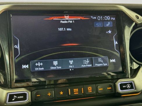 Used 2018 Jeep Wrangler Unlimited Sport S AWD/4WD image 15