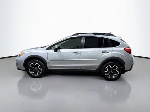 Used 2017 Subaru Crosstrek 2.0i Premium AWD/4WD image 6