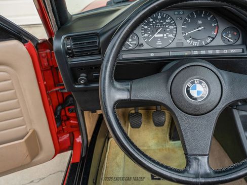Used 1988 BMW 325i Convertible RWD image 39
