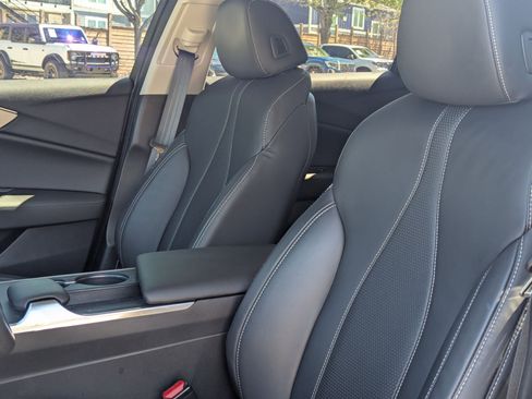 Certified 2025 Acura TLX w/Technology Package image 13