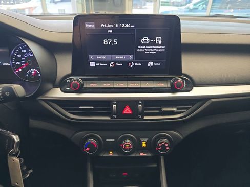 Used 2024 Kia Forte LXS w/ LXS Technology Package image 22