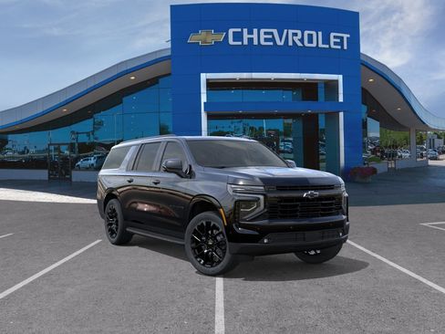 New 2026 Chevrolet Suburban RST w/ Comfort Package AWD/4WD image 1