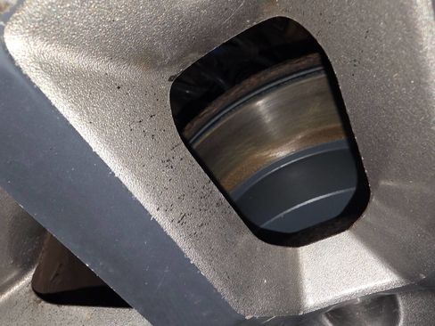 Used 2012 Nissan Pathfinder LE image 33