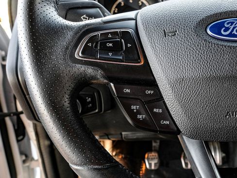 Used 2018 Ford Focus ST image 17