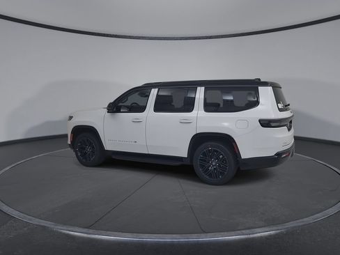 New 2026 Jeep Grand Wagoneer 4WD image 9