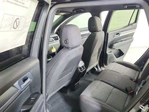 Used 2026 GMC Terrain Elevation image 32