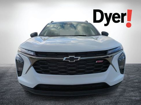 New 2026 Chevrolet Trax RS w/ Sunroof Package image 9