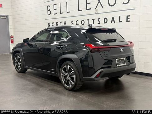 Used 2019 Lexus UX 250h w/ Premium Package image 7