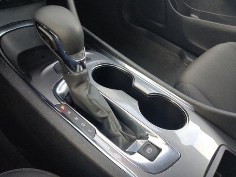 Used 2024 Chevrolet Malibu LT FWD image 26