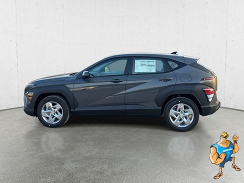 New 2026 Hyundai Kona SE image 8