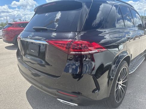 Used 2023 Mercedes-Benz GLE 350 w/ AMG Line Exterior image 3