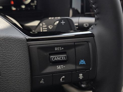 New 2026 Nissan Pathfinder SL FWD image 29