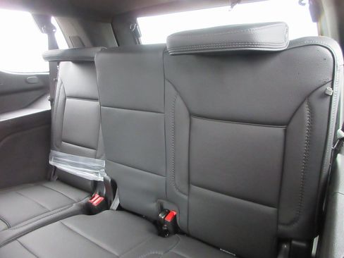 New 2026 GMC Yukon Denali image 14