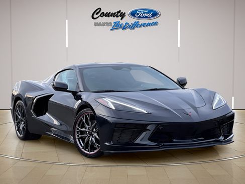 Used 2024 Chevrolet Corvette Stingray Preferred Cpe w/ Stealth Interior Trim Package RWD image 1
