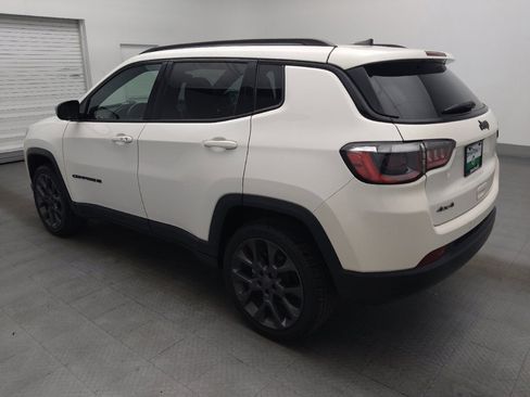 Used 2021 Jeep Compass Latitude w/ Sun and Sound Group AWD/4WD image 3