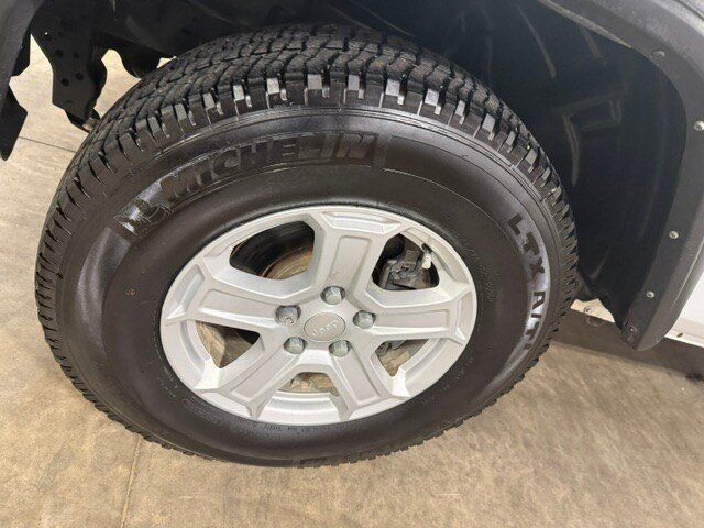 Used 2021 Jeep Wrangler Unlimited Sport AWD/4WD image 44