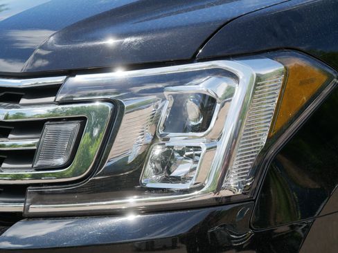 Used 2021 Ford Expedition XLT AWD/4WD image 16