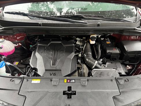 Used 2026 Kia Carnival FWD image 35
