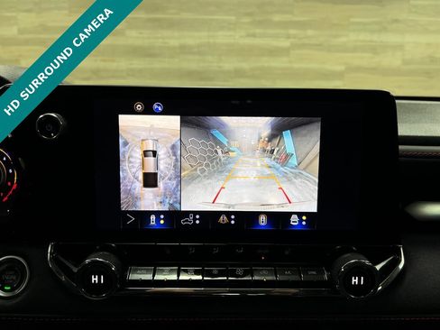 Used 2025 Chevrolet Colorado Z71 w/ Technology Package image 7