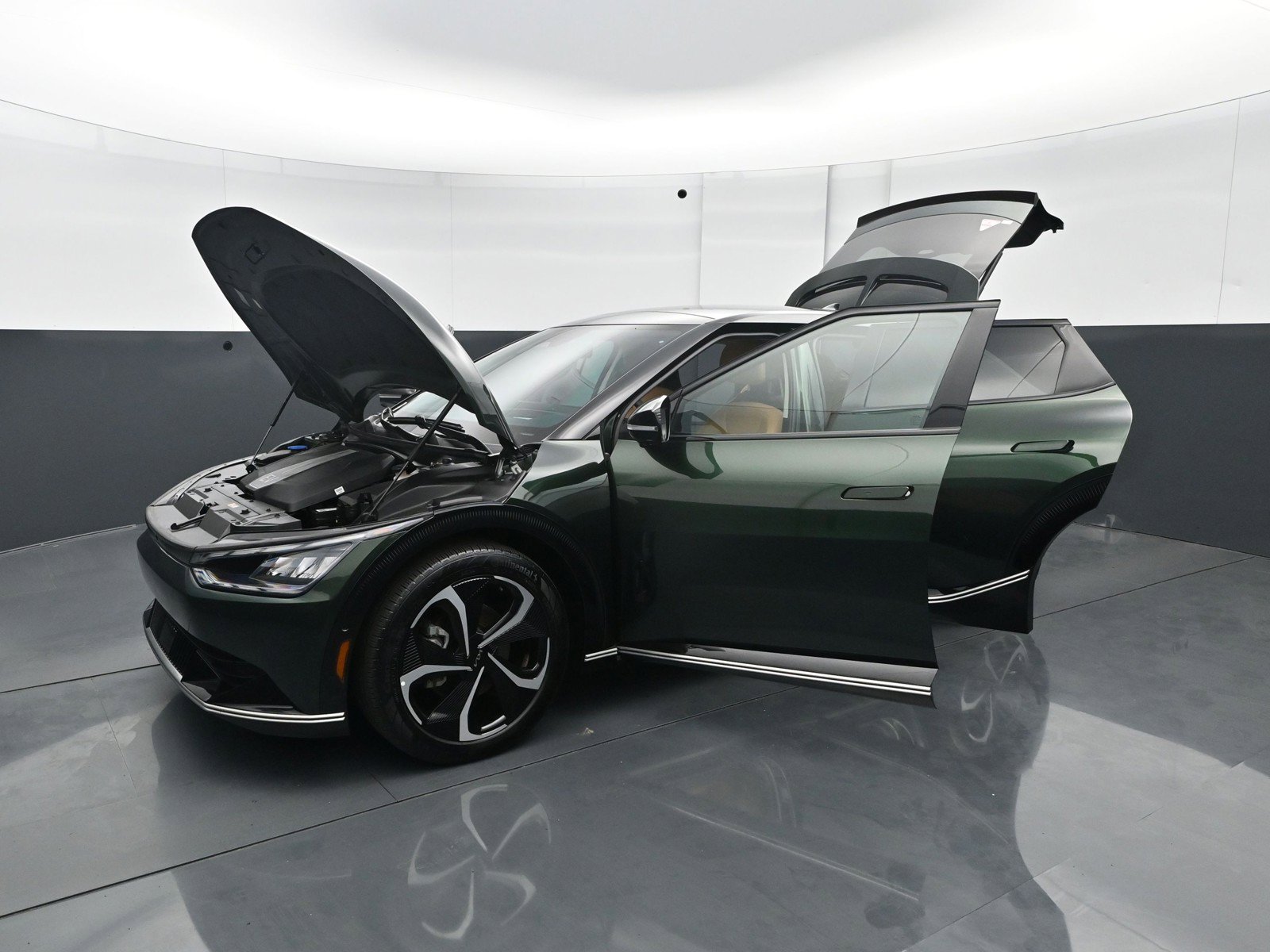 Used 2023 Kia EV6 GT-Line AWD/4WD image 29