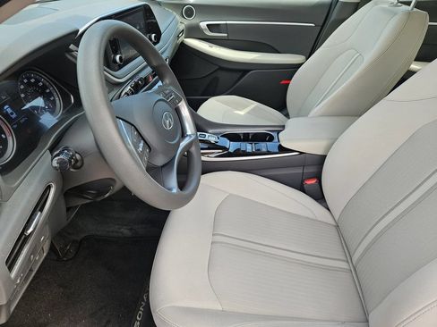 Used 2023 Hyundai Sonata SE FWD image 9