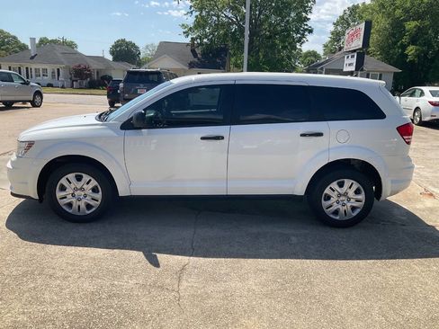 Used 2015 Dodge Journey American Value Package w/ Flexible Seating Group FWD image 6
