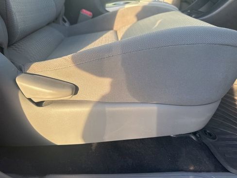 Used 2015 Toyota Tacoma PreRunner image 29