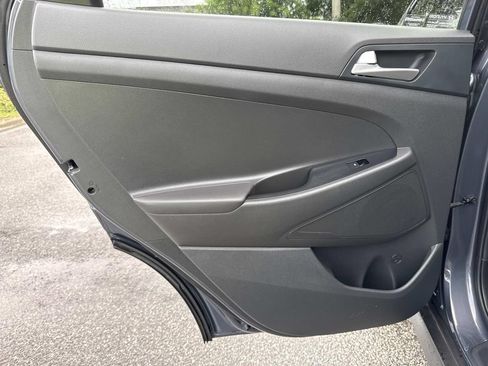 Used 2021 Hyundai Tucson Value FWD image 12