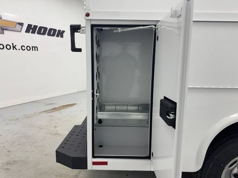 New 2026 Chevrolet Express 3500 w/ Power Convenience Package RWD image 30