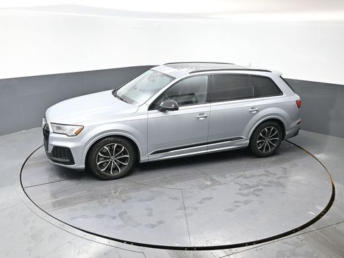 Used 2021 Audi SQ7 Premium Plus w/ Executive Package image 19