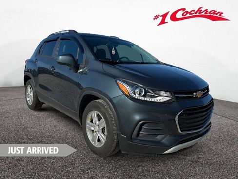 Certified 2021 Chevrolet Trax LT w/ LT Convenience Package FWD image 1