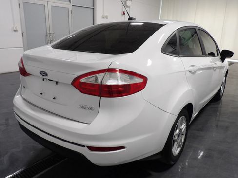 Used 2019 Ford Fiesta SE FWD image 4