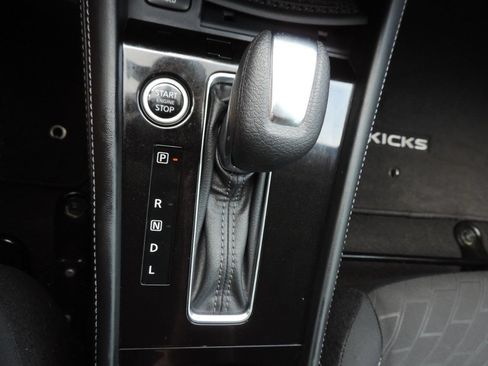 Used 2023 Nissan Kicks SV FWD image 24