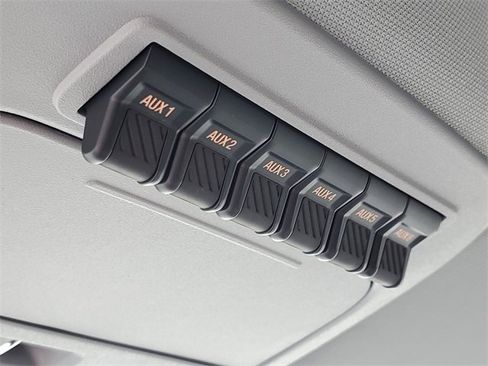 New 2025 Ford F350 XLT w/ Black Appearance Package image 23