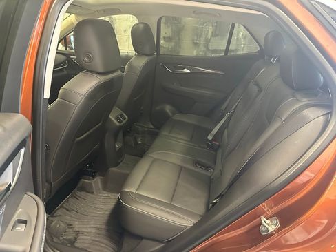 Used 2021 Buick Envision Essence w/ Technology Package I image 28