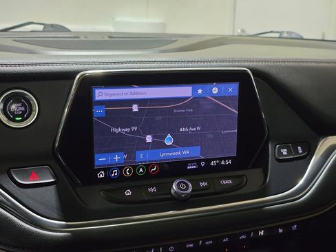 Used 2019 Chevrolet Blazer Premier w/ Sun and Wheels Package image 14