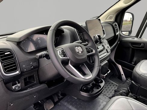 New 2026 RAM ProMaster 3500 w/ Quick Order Package 22H SLT+ FWD image 9