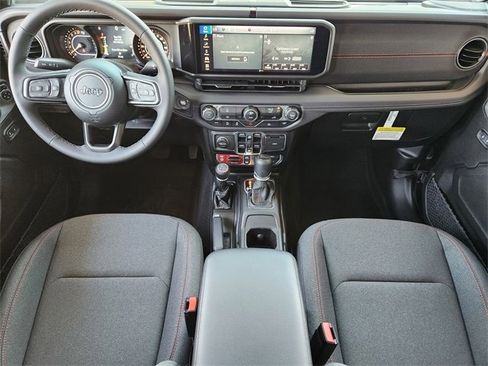 New 2025 Jeep Gladiator Rubicon image 22